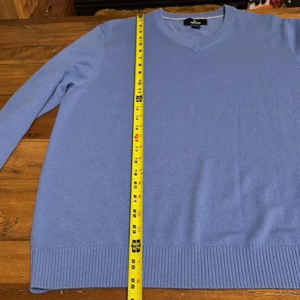 Lands End Cashmere men’s blue sweater, size  medium.